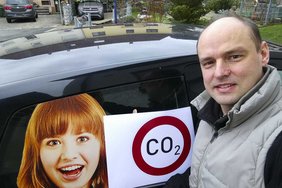 CO2 Kompensation Firmenfahrzeug Werbeagentur